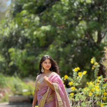 Sangeetha t j